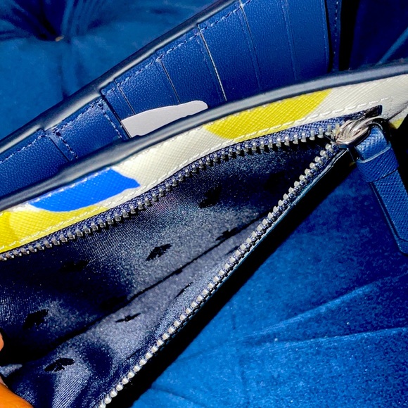 Kate spade lemon zest wallets - Picture 4 of 4